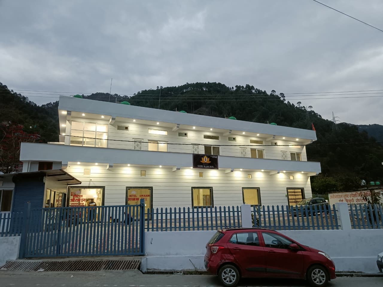Hotel Shri Ram Inn